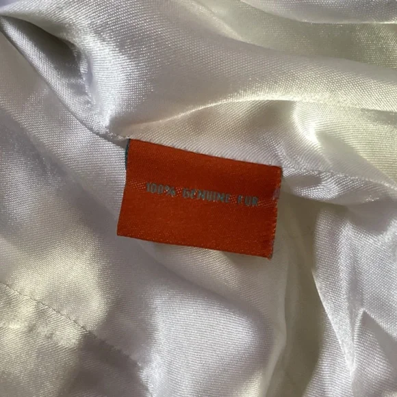 Patrizia Luca Milano Fur Hooded Vest - Picture 5 of 11